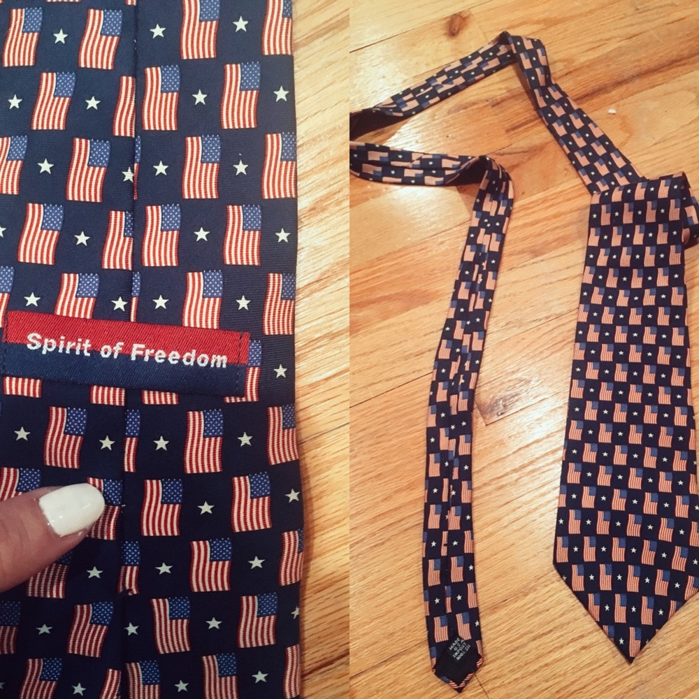 🇺🇸American Flag Tie (RED WHITE & BLUE)